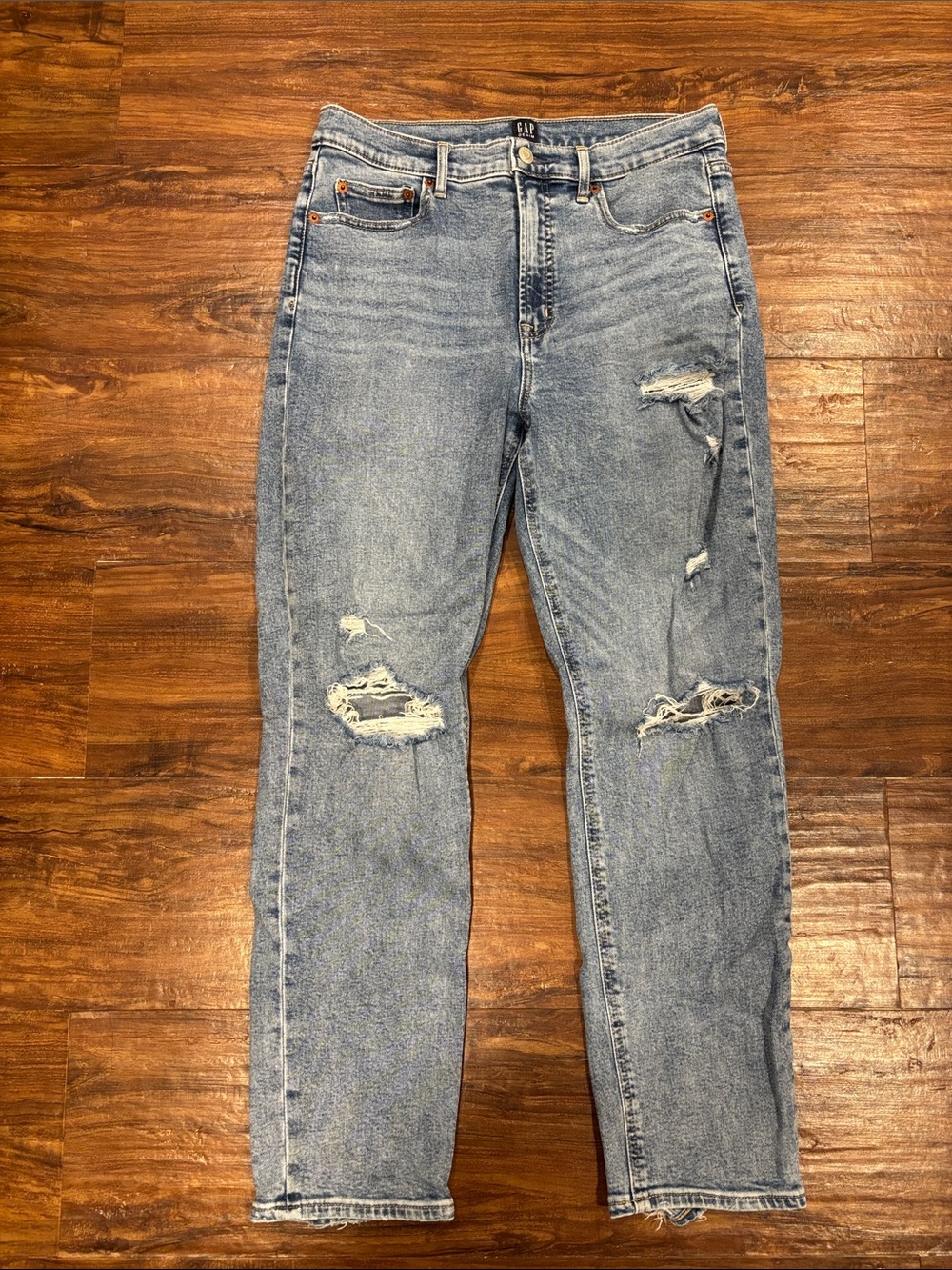 GAP Women's Straight-Leg Distressed Jeans - Light Blue Wash